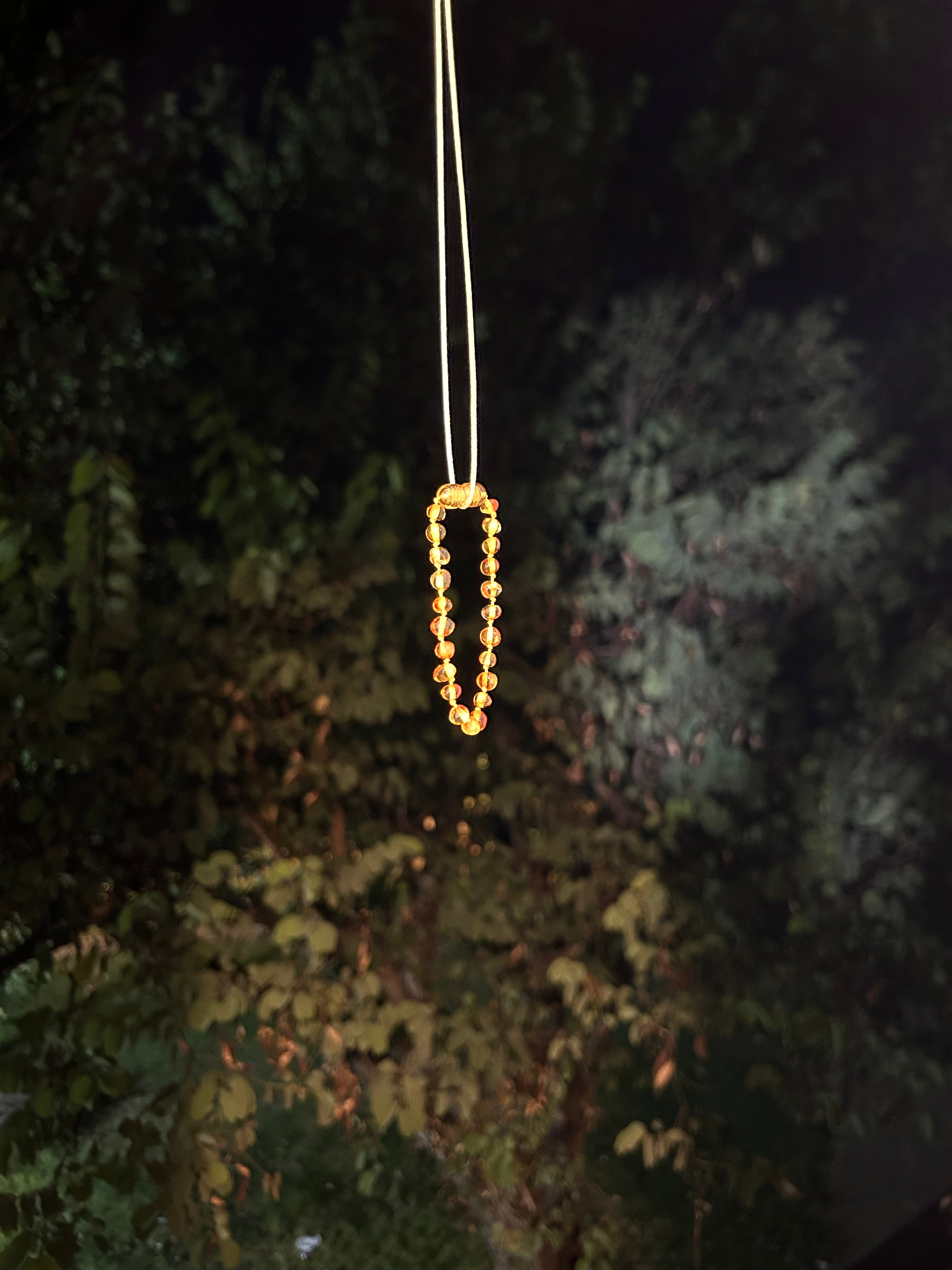 צמיד ענבר בלטי - דבש מבריק