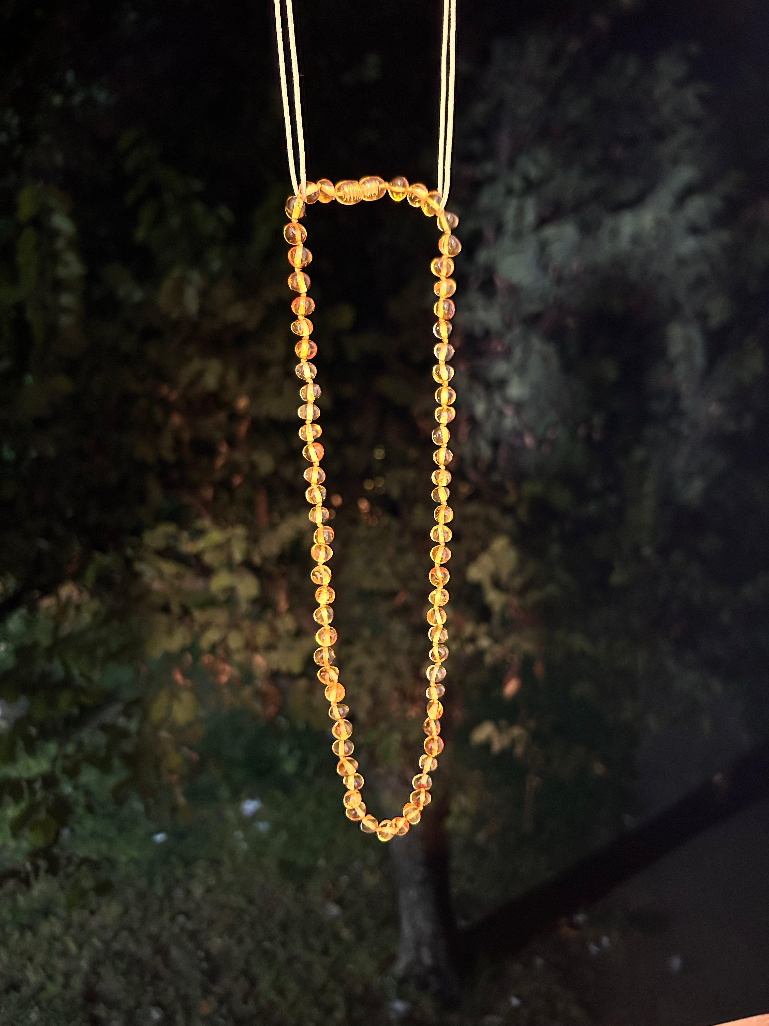 שרשרת ענבר בלטי - לתינוק - לימון מבריק