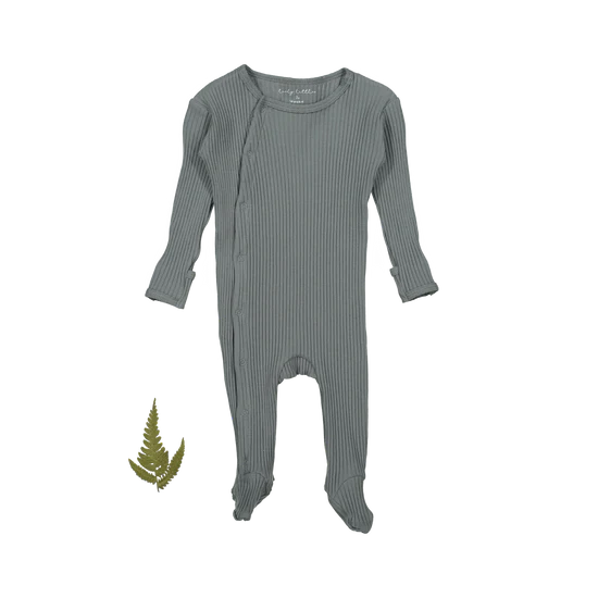 בגד אוברול סגירה מקדימה