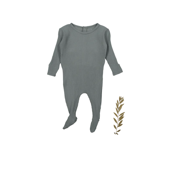 בגד אוברול סגירה מאחורה - חלק