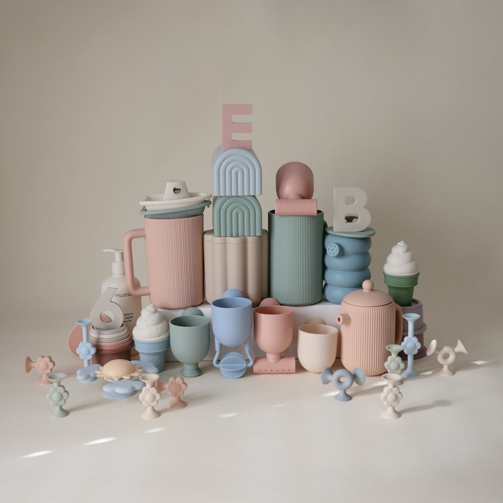 משחק אמבט - שפוך ושחק