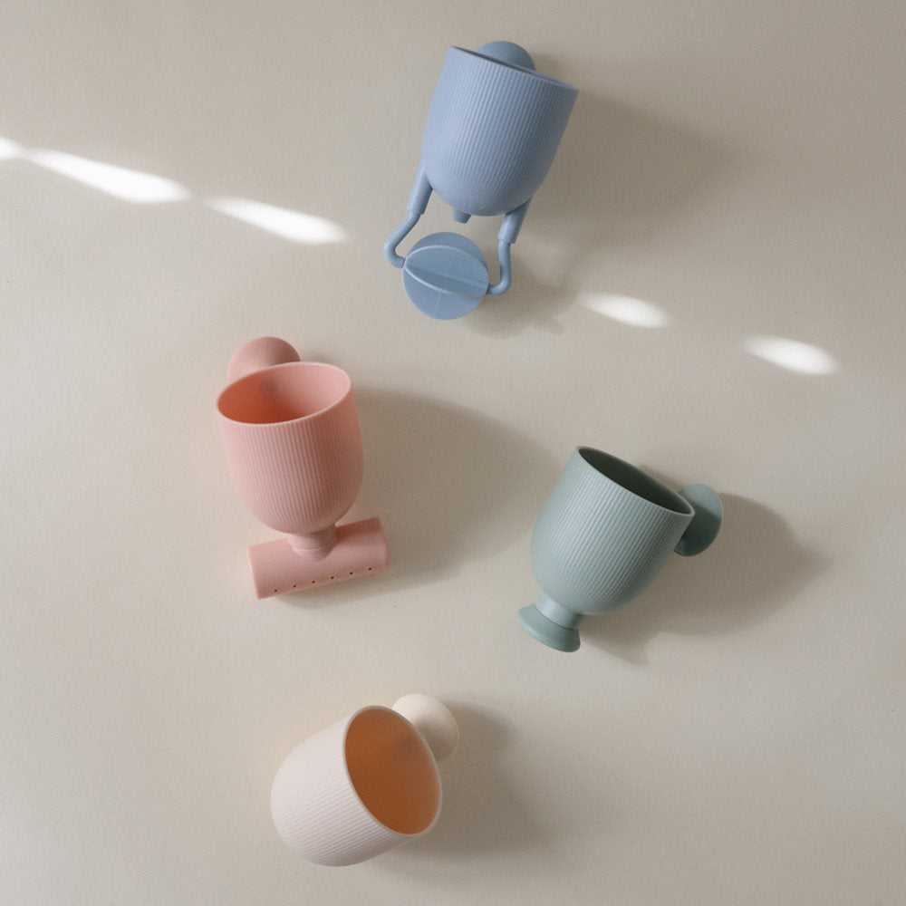 משחק אמבט - שפוך ושחק