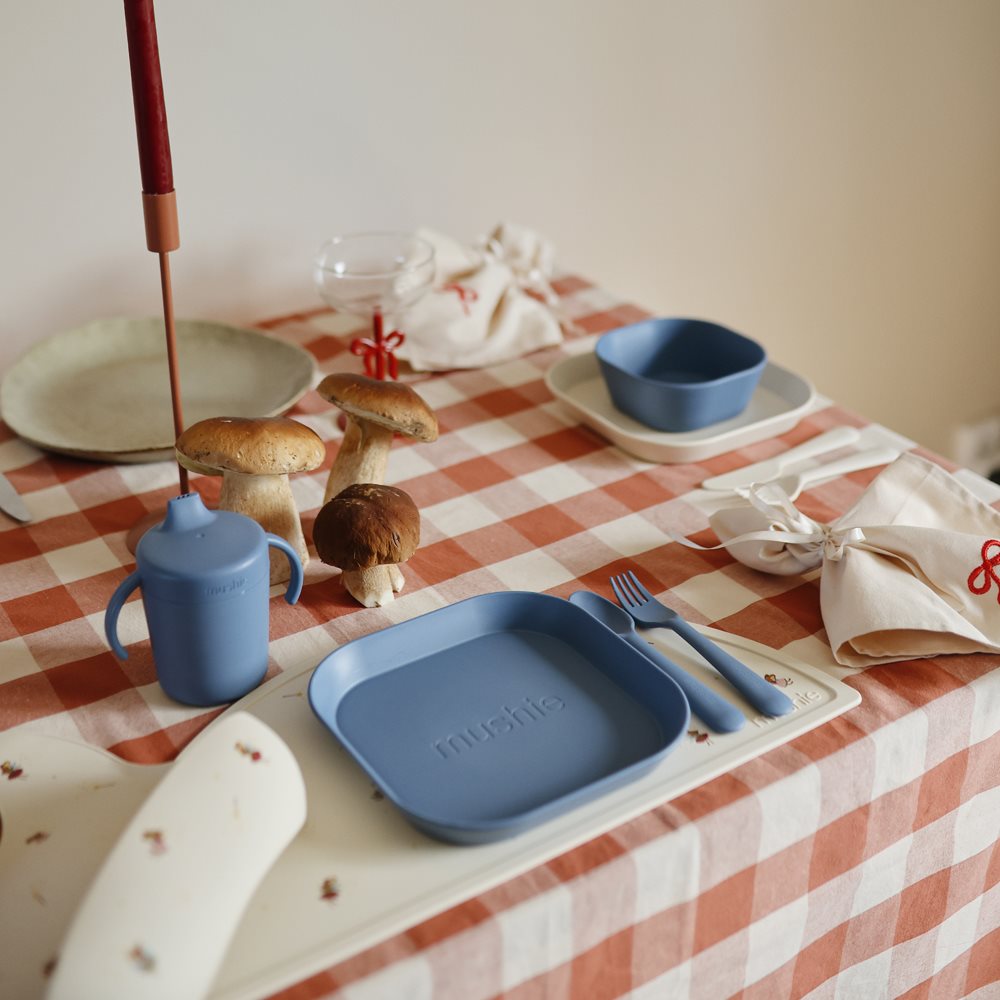 כף ומזלג - דאסטי רוז