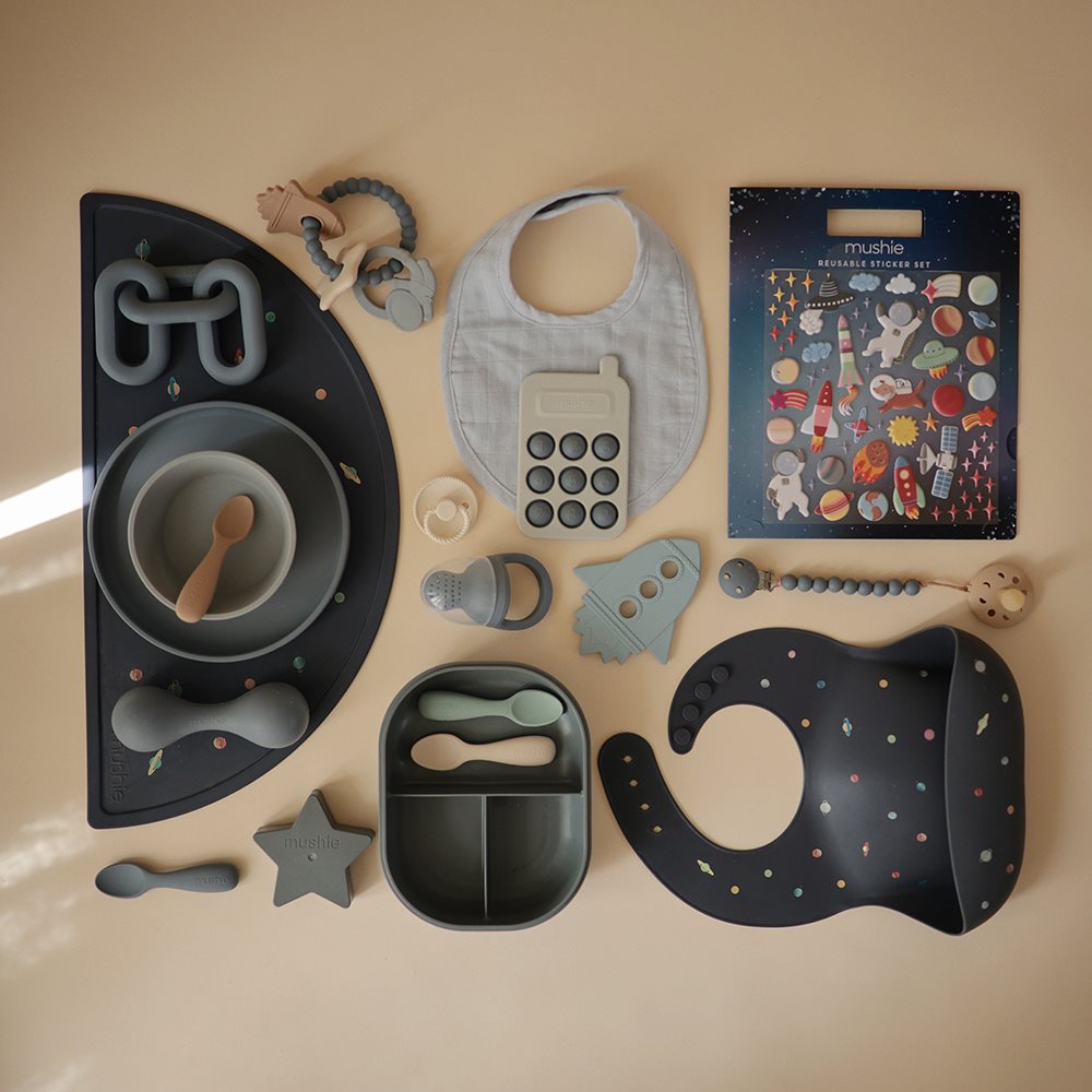 מדבקות רב פעמיות - ספייס