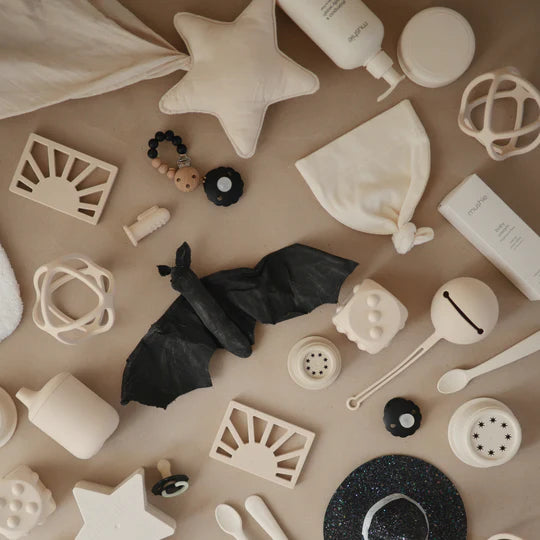 כובע קשר ריב - שנהב