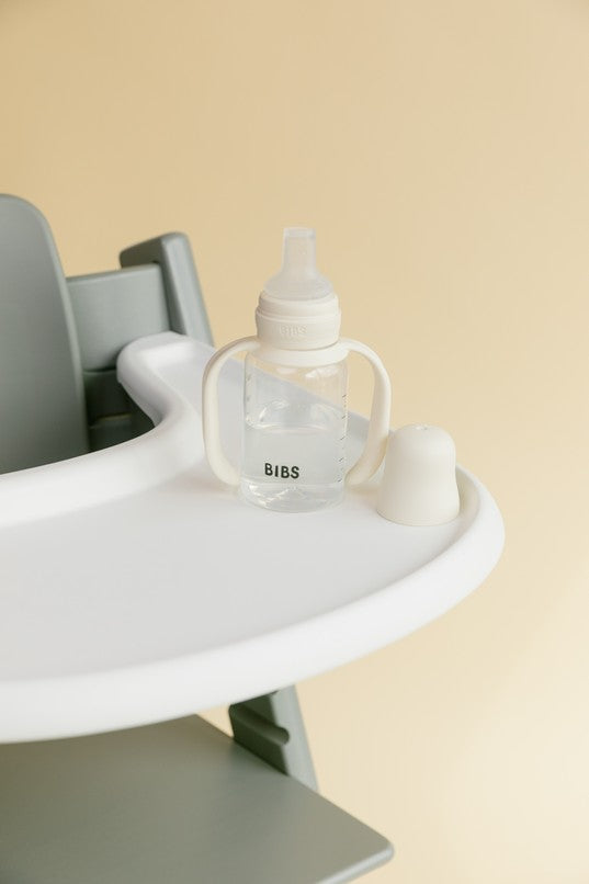 בקבוק סיפי פלסטיק עם פטמת סיליקון - שנהב Bibs